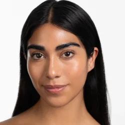 Sanzi Beauty Sample: Serum Foundation - 07 medium warm golden