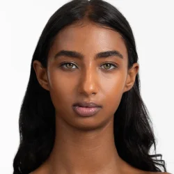 Sanzi Beauty Sample: Serum Foundation - 09 deep warm rosy