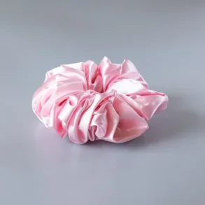 L Mosch Silk MEGA Scrunchie i Rosa