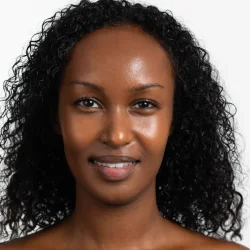 Sanzi Beauty Sample: Serum Foundation - 10 deep neutral golden