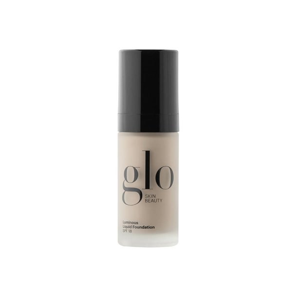 Glo Luminous Liquid Foundation SPF 18 - Porcelain, 30 ml