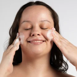 Sanzi Beauty Soft Cleansing Foam